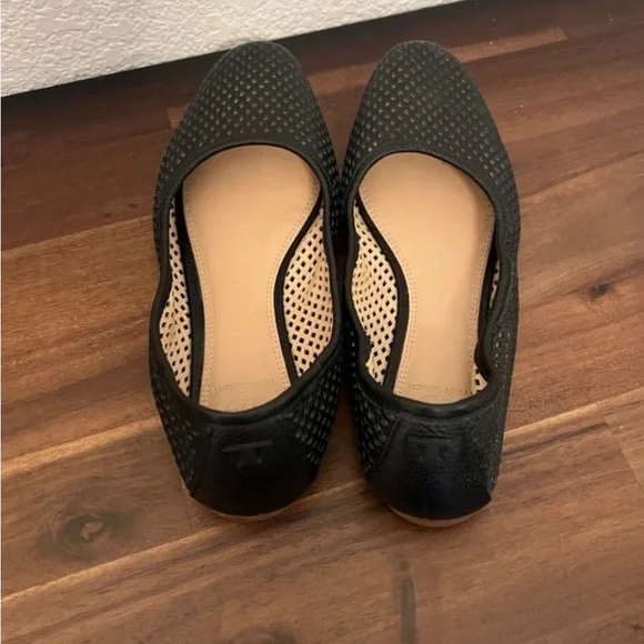 Tory Burch black slip on shoes - Picture 4 of 4